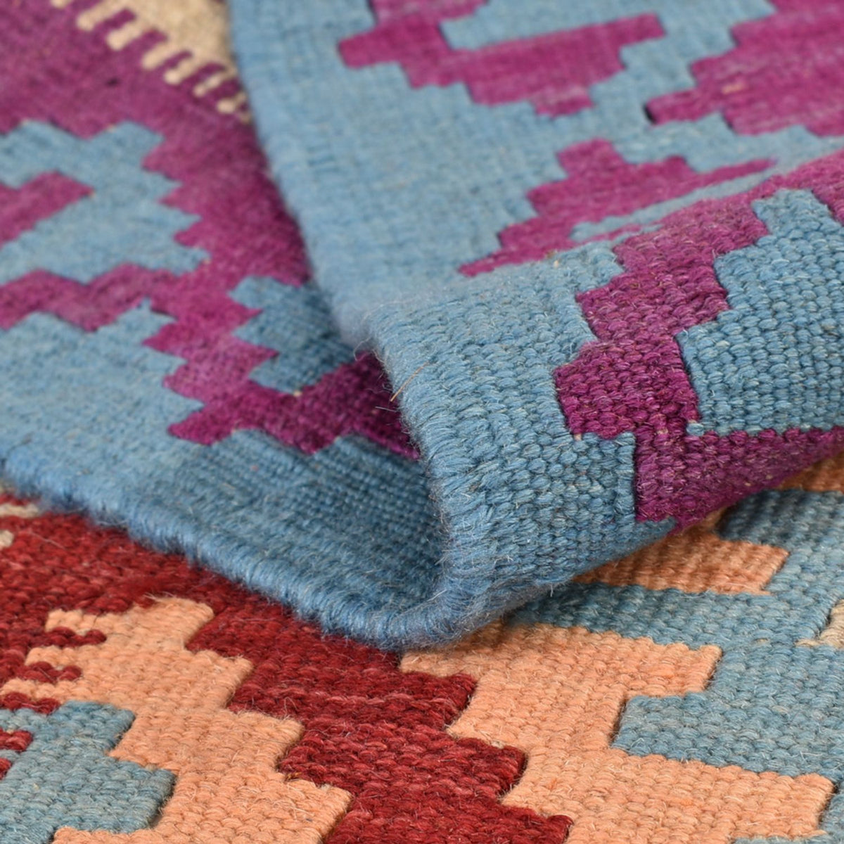 Kelim Rug - Oriental - 231 x 172 cm - multicolored