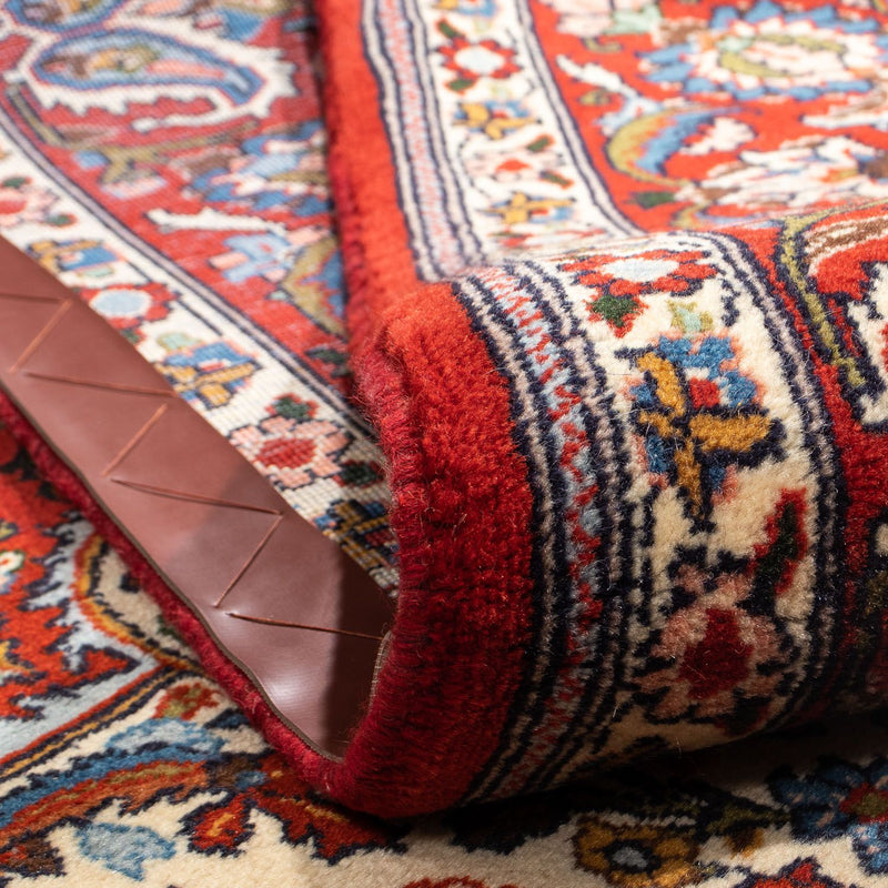 Bakhtiari Rug 200x297cm - Persian Rugs