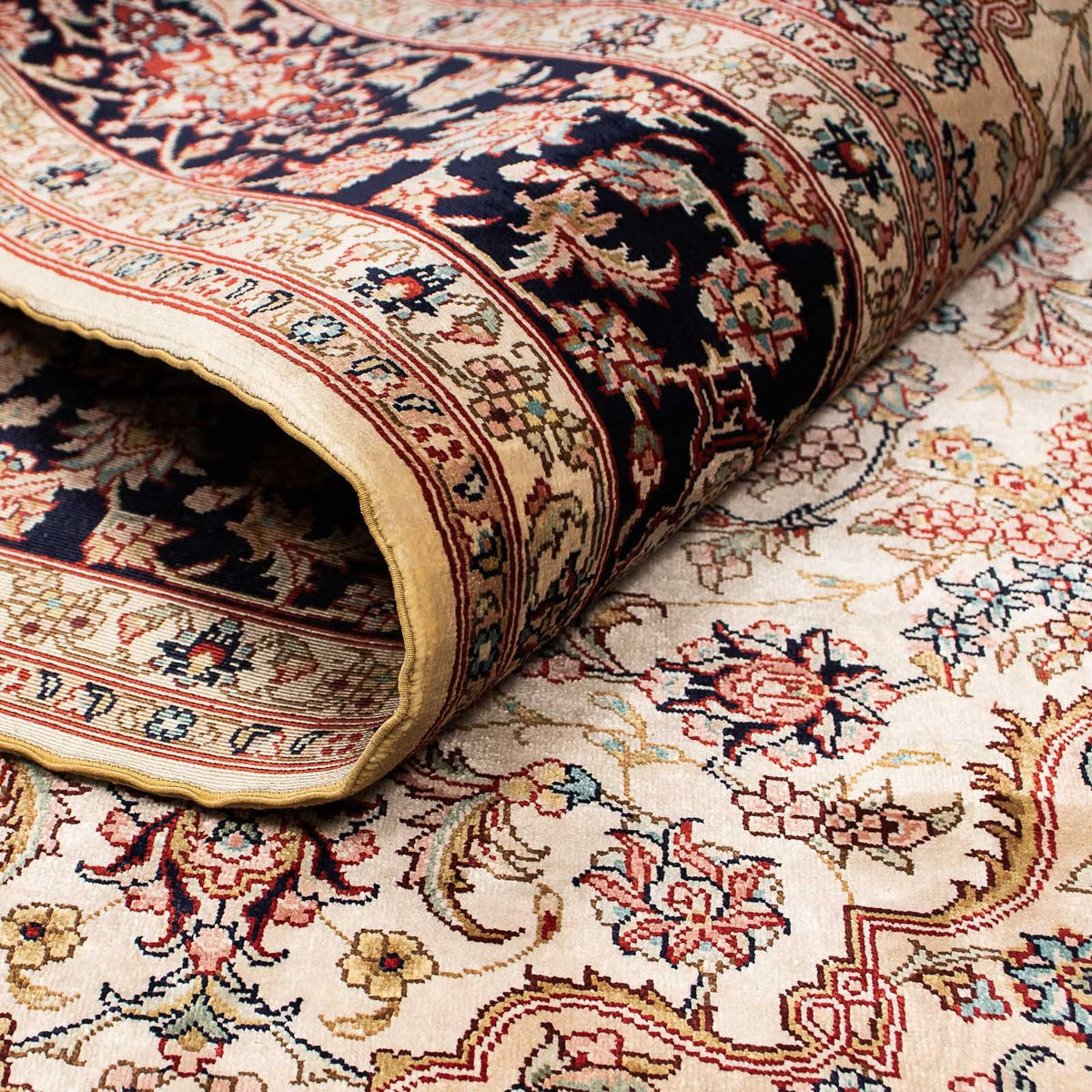 Silk Rug - Chinese Silk - 183 x 122 cm - dark red