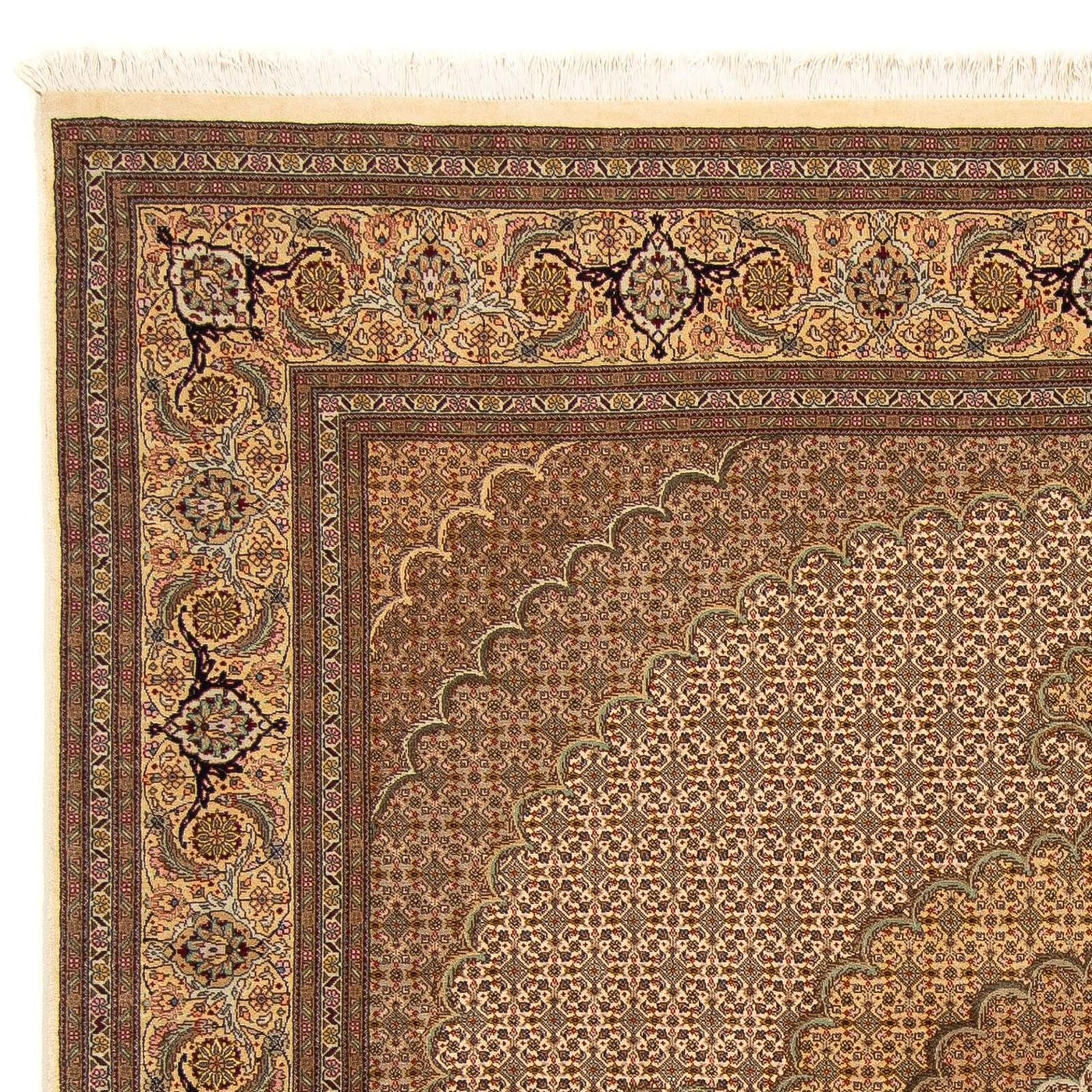 Tabriz Rug 208x204cm - Persian Rugs