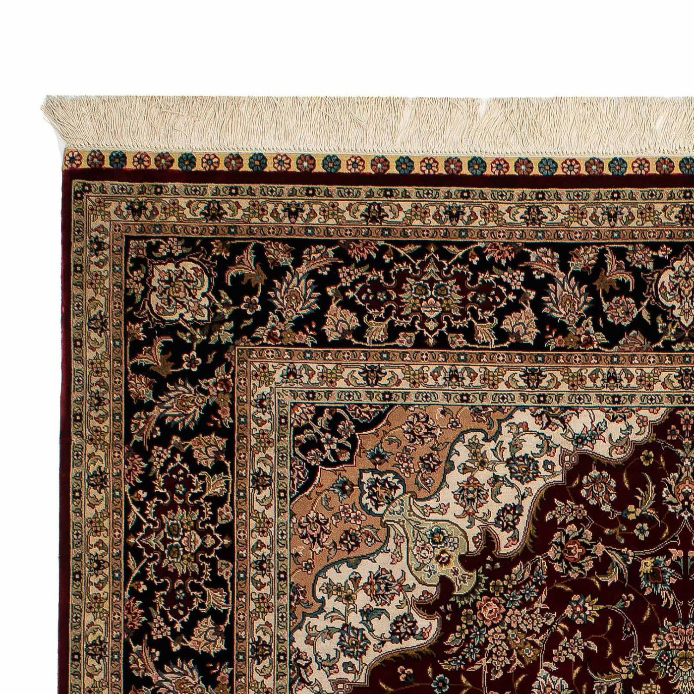 Qom Rug 197x133cm - Persian Rugs