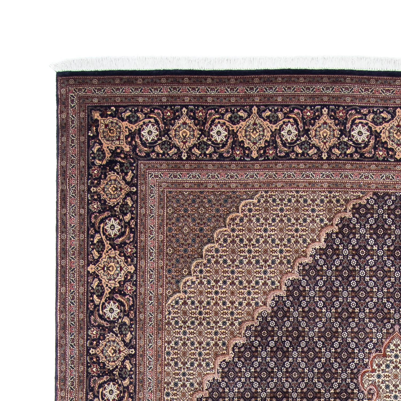 Tabriz Rug 303x196cm - Persian Rugs