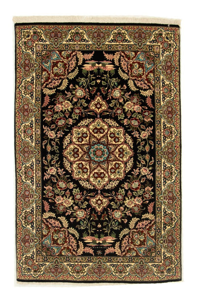 Qom Rug 105x166cm - Persian Rugs