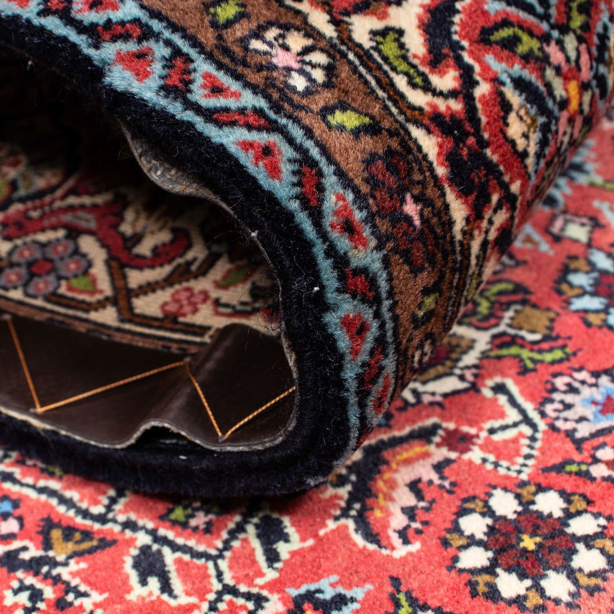 Perser Rug - Bidjar - 242 x 135 cm - red