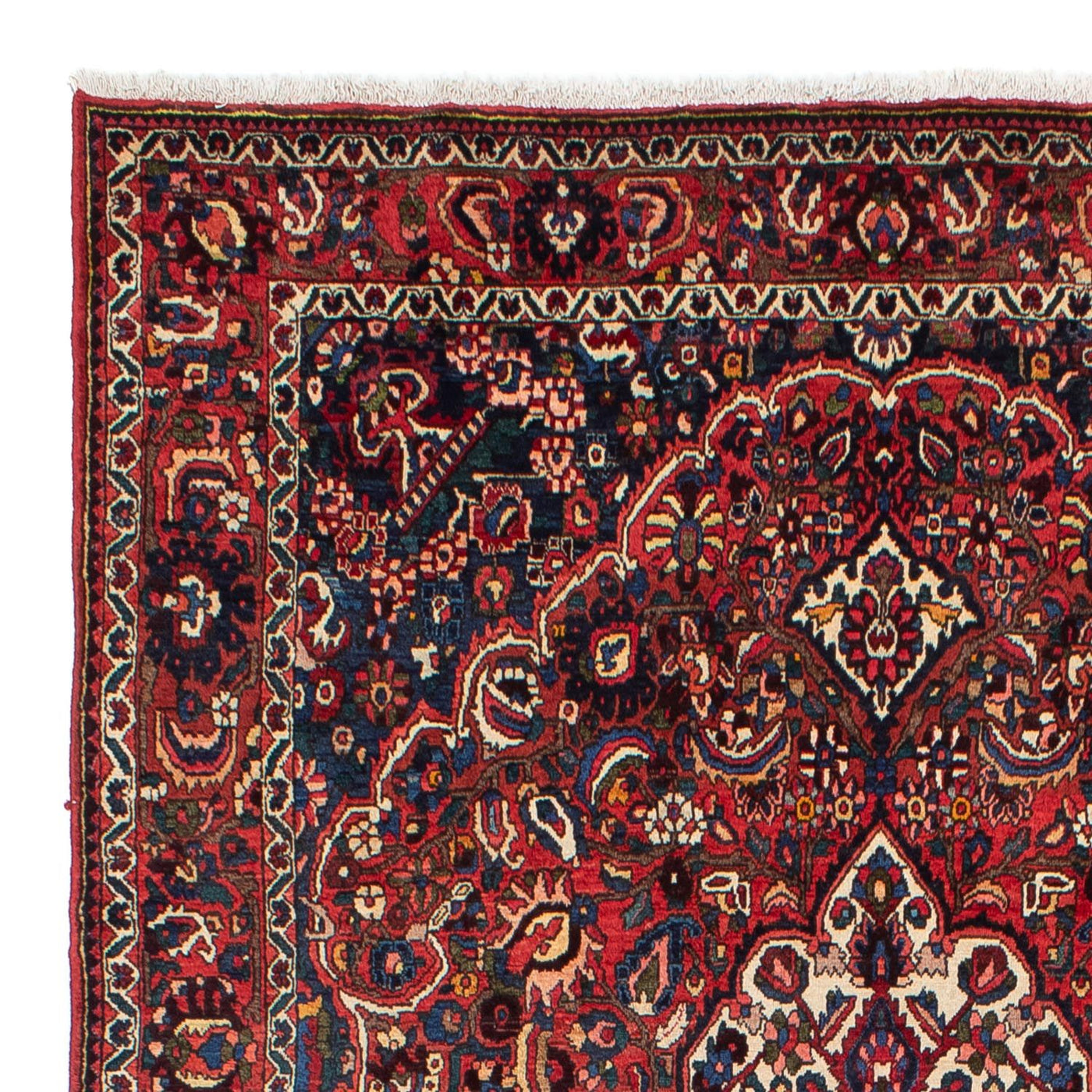 Bakhtiari Rug 312x202cm - Persian Rugs