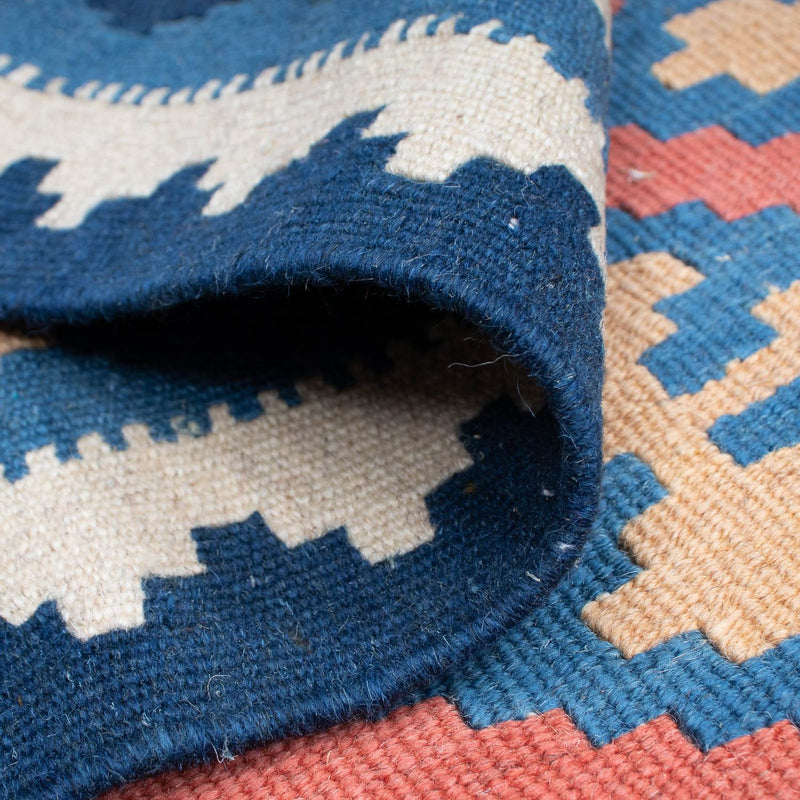 Kelim Rug - Oriental - 186 x 133 cm - multicolored