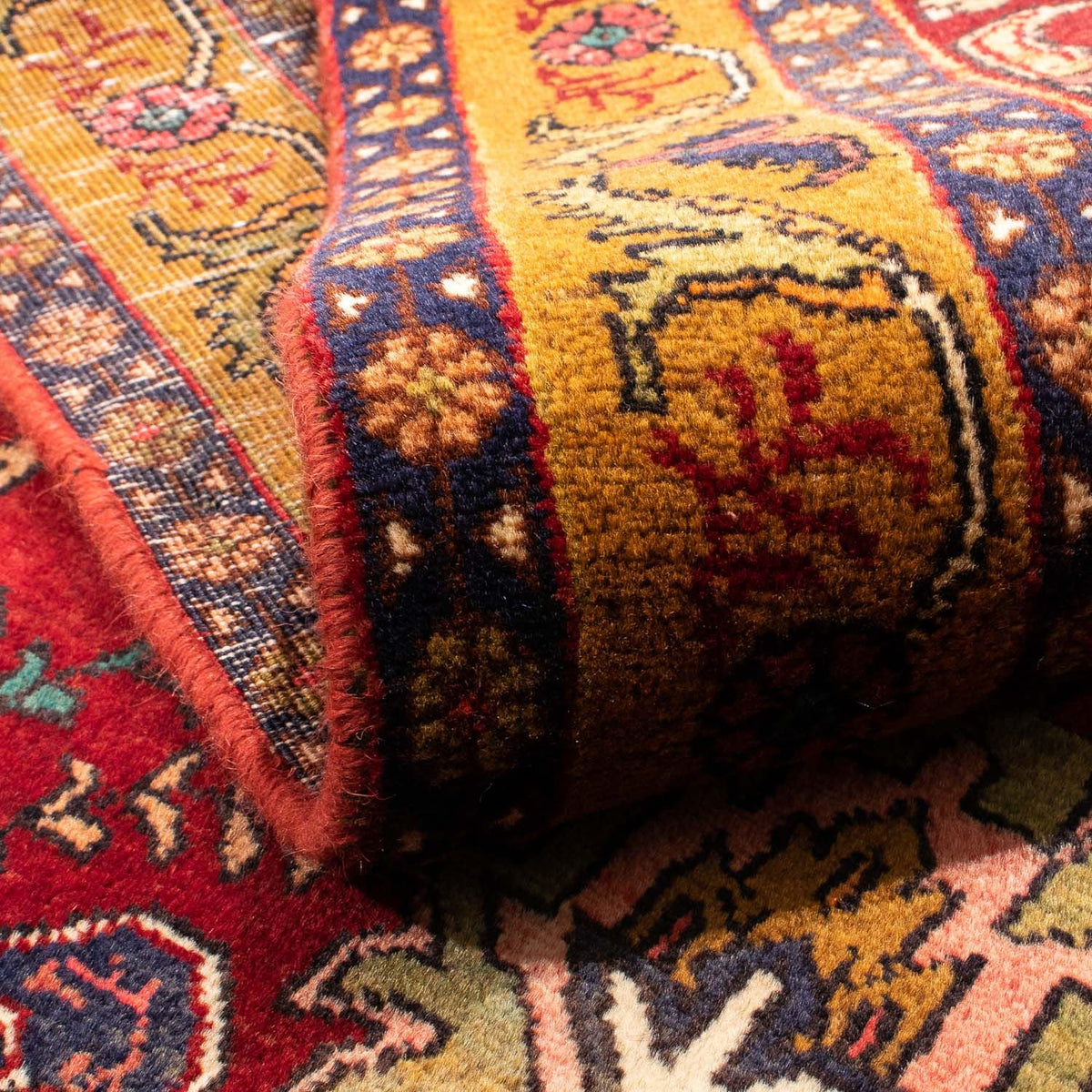 Perser Rug - Nomadic - 191 x 138 cm - dark red