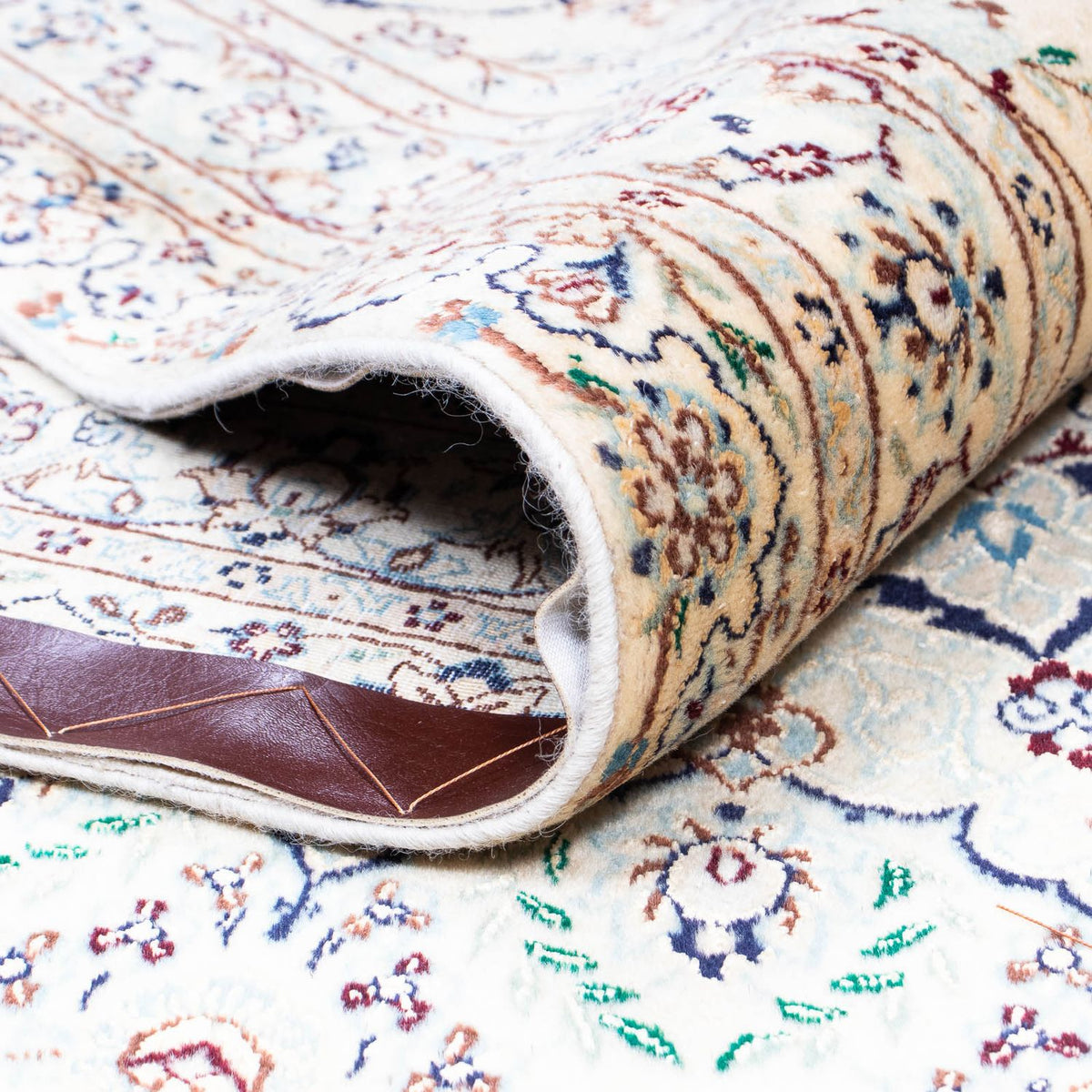 Perser Rug - Nain - Premium - 361 x 250 cm - beige