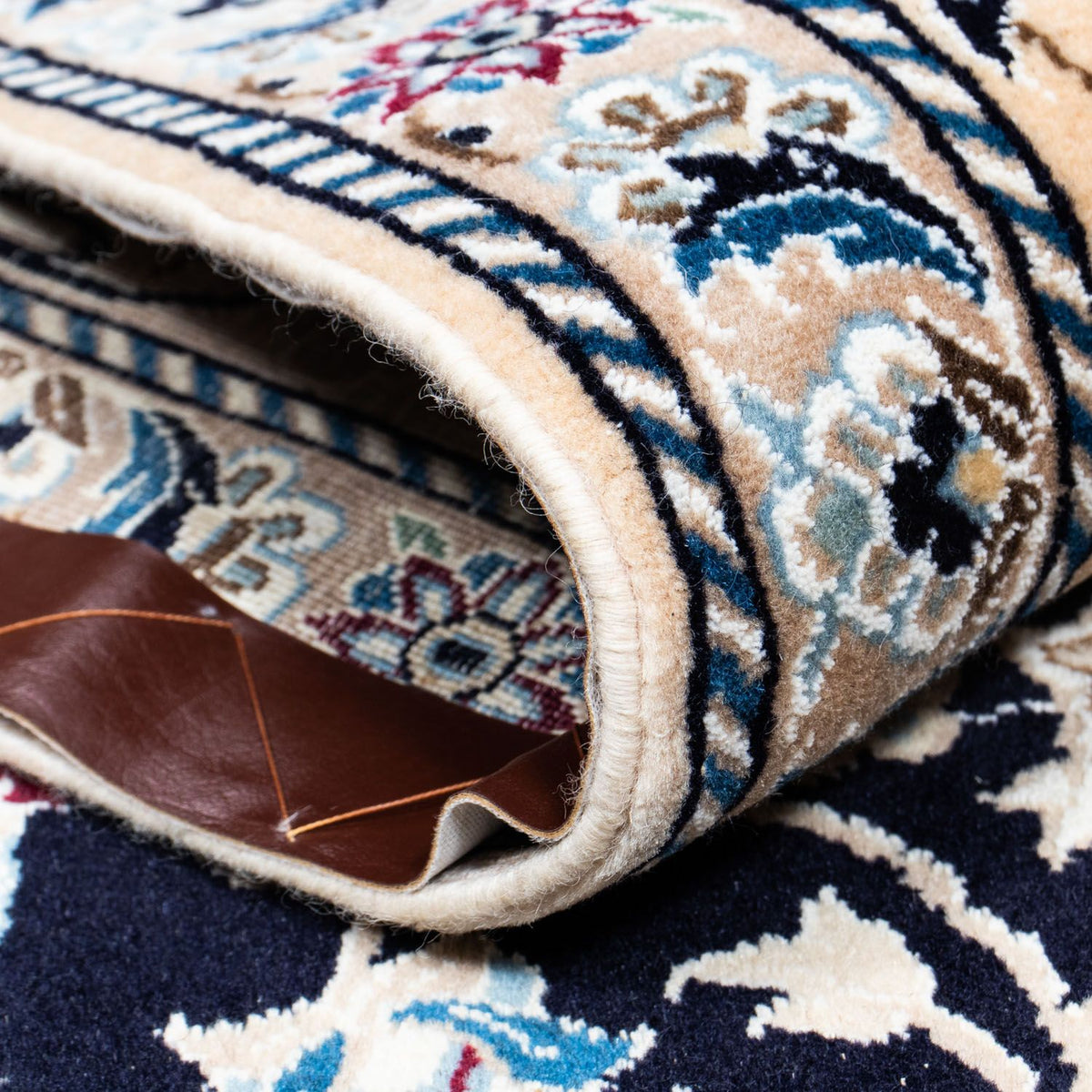 Perser Rug - Nain - Premium - 317 x 193 cm - black