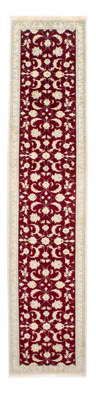 Nain Rug 382x83cm - Persian Rugs