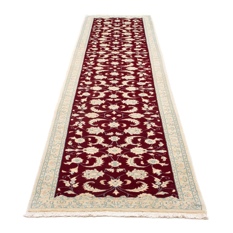 Nain Rug 382x83cm - Persian Rugs