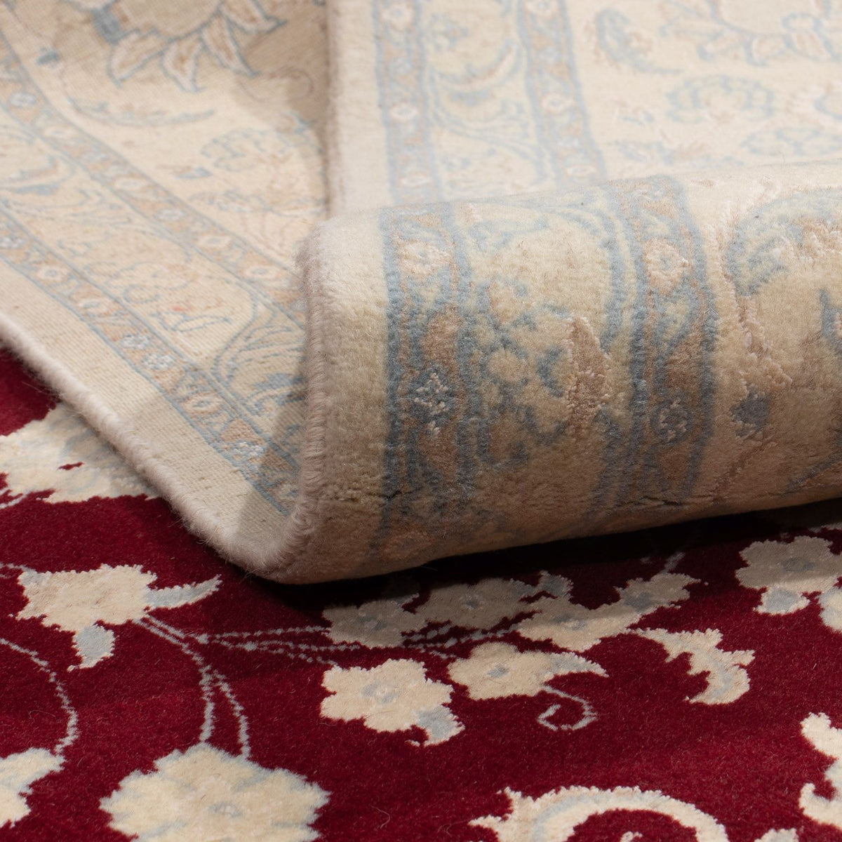 Perser Rug - Nain - 341 x 248 cm - dark red