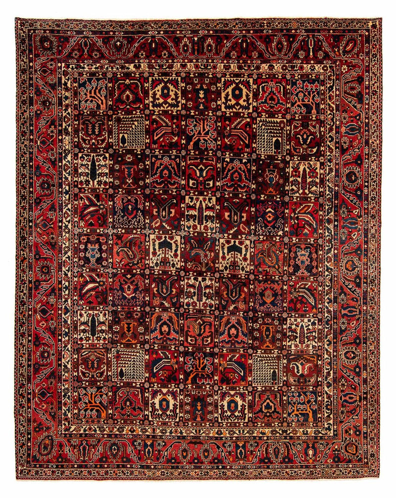 Bakhtiari Rug 305x374cm - Persian Rugs