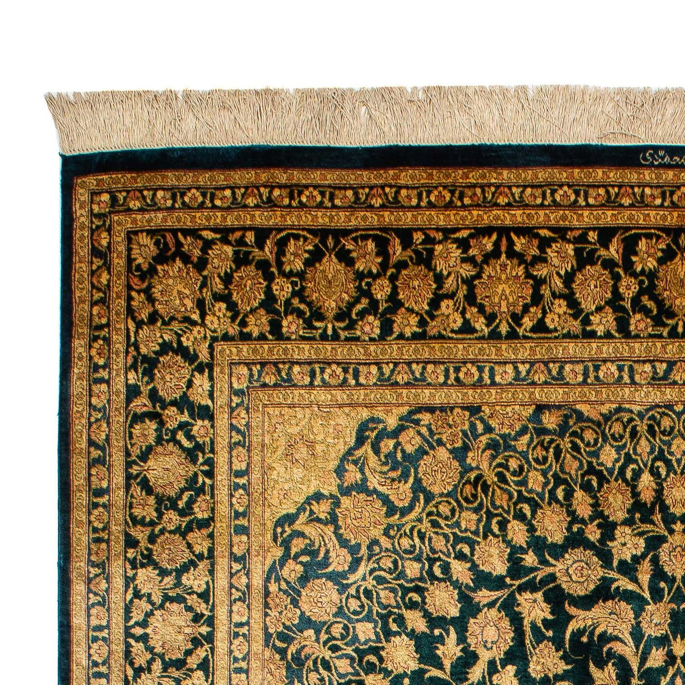 Qom Silk Rug 216x132cm - Persian Rugs