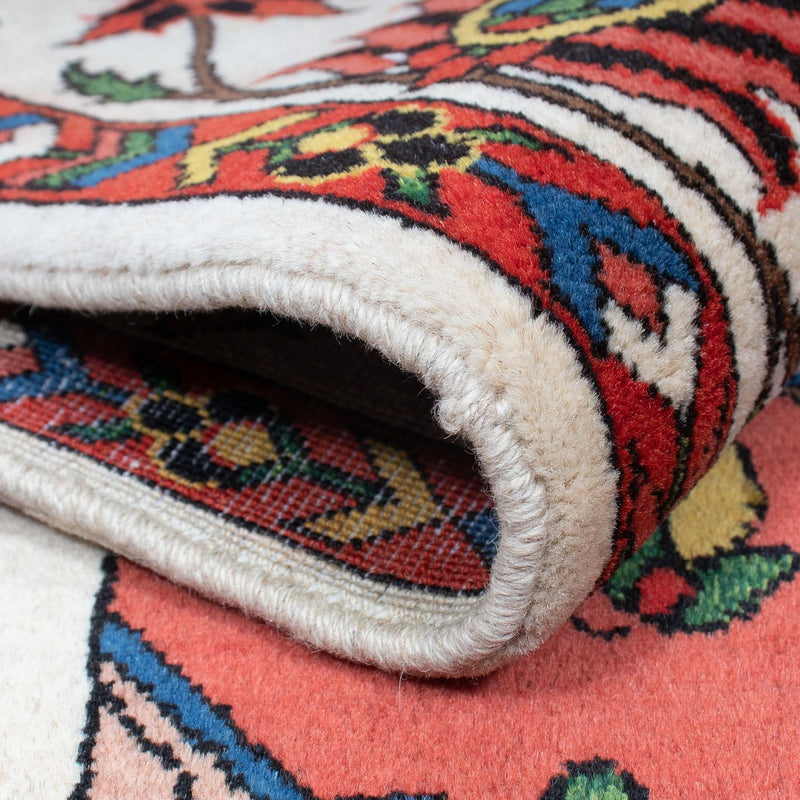 Bakhtiari Rug 202x330cm - Persian Rugs