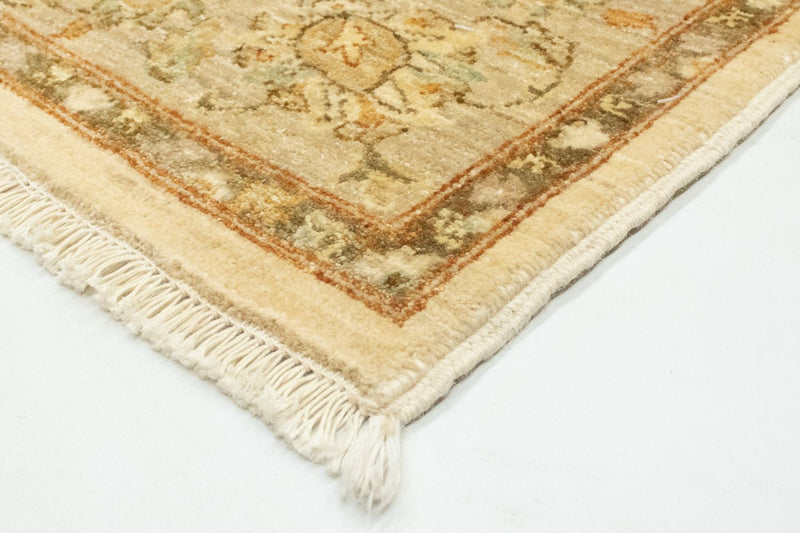 Pakistani Rug - 177 x 123 cm - beige