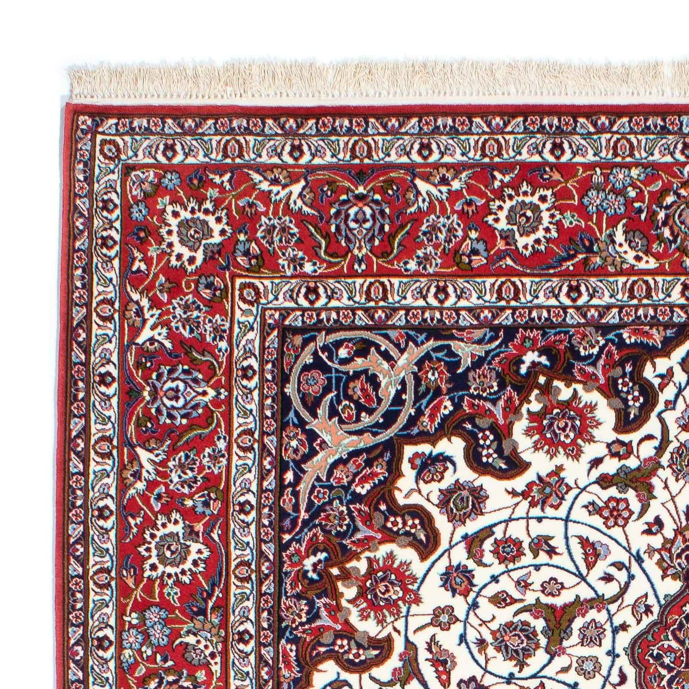 Isfahan Rug 235x158cm - Persian Rugs