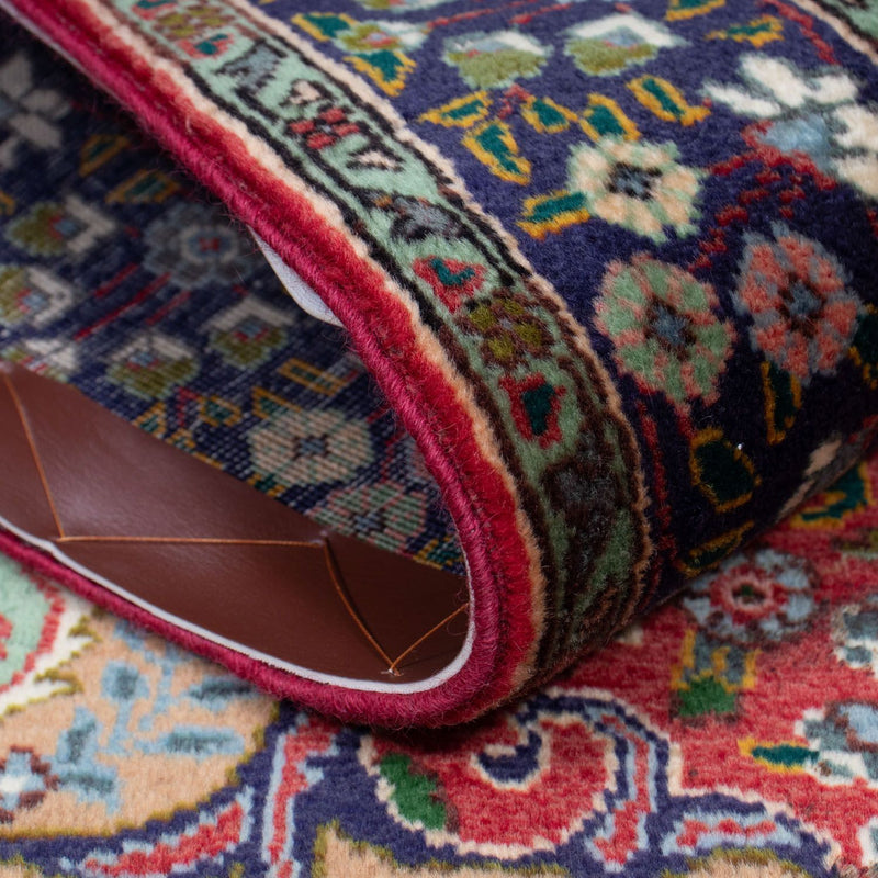 Hosseinabad Rug 147x102cm - Persian Rugs