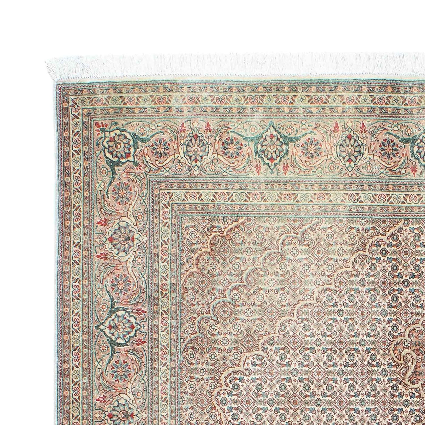 Tabriz Rug 195x149cm - Persian Rugs