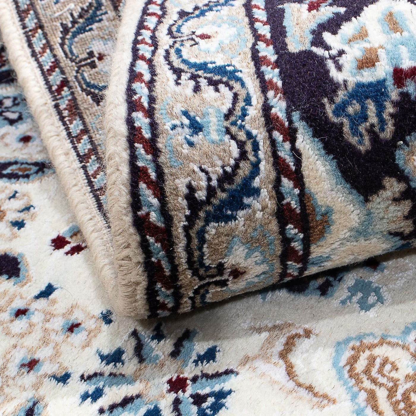 Nain Rug 137x90cm - Persian Rugs