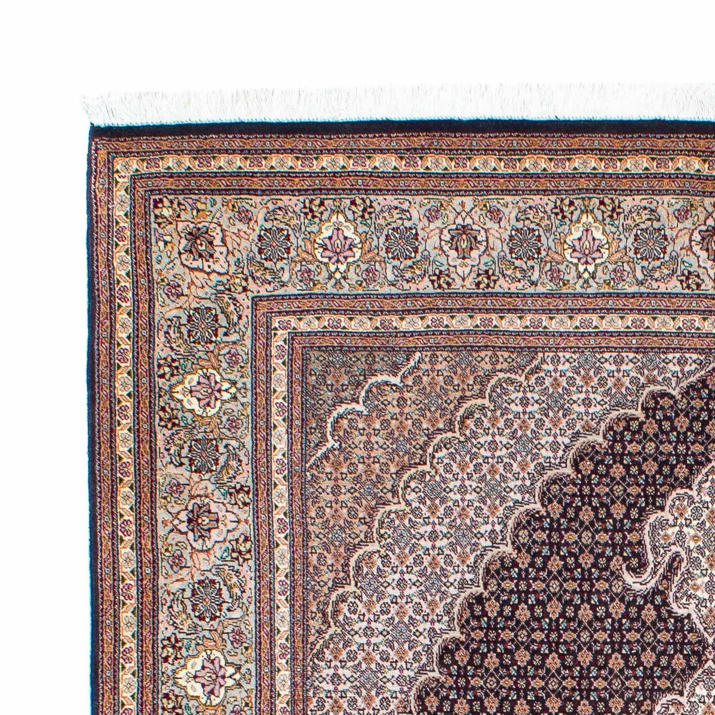 Tabriz Rug 206x149cm - Persian Rugs