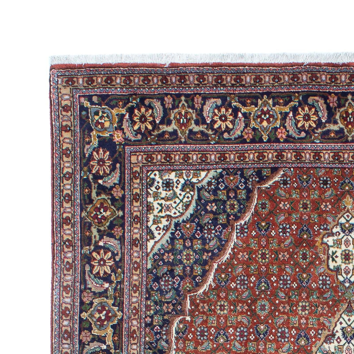 Tabriz Rug 209x152cm - Persian Rugs