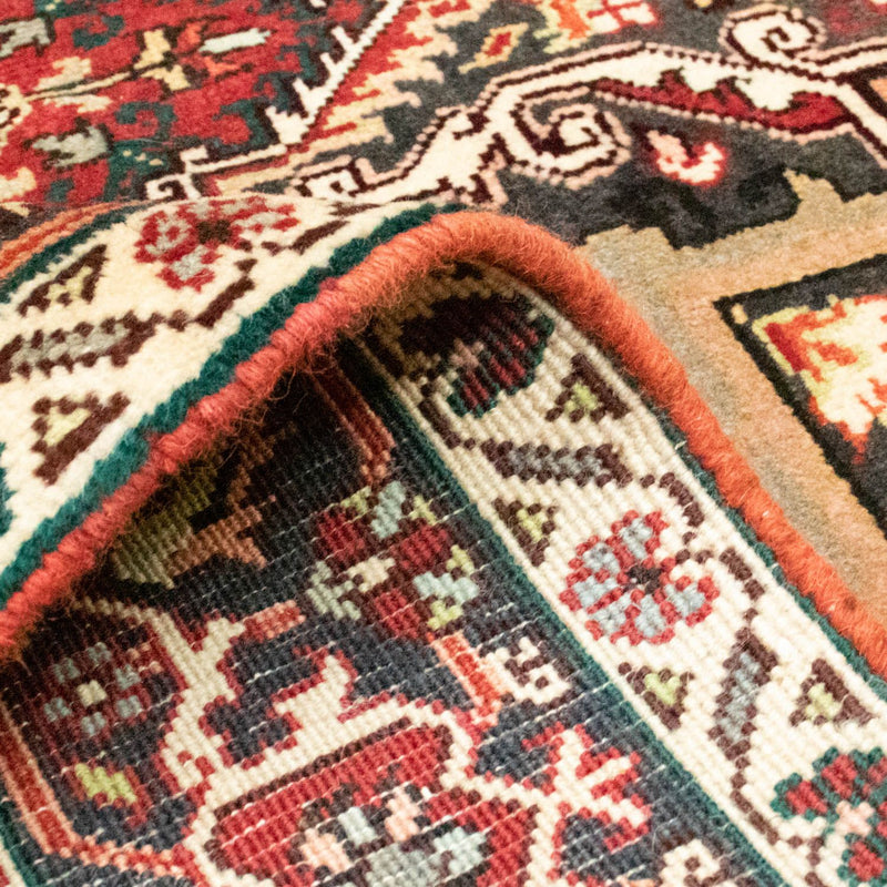 Heriz Rug 197x157cm - Persian Rugs