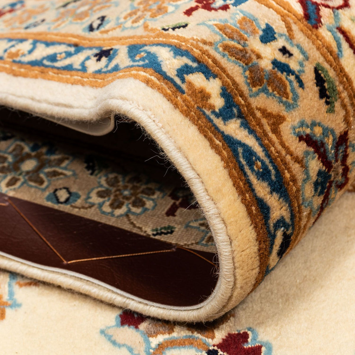 Perser Rug - Nain - 359 x 241 cm - beige