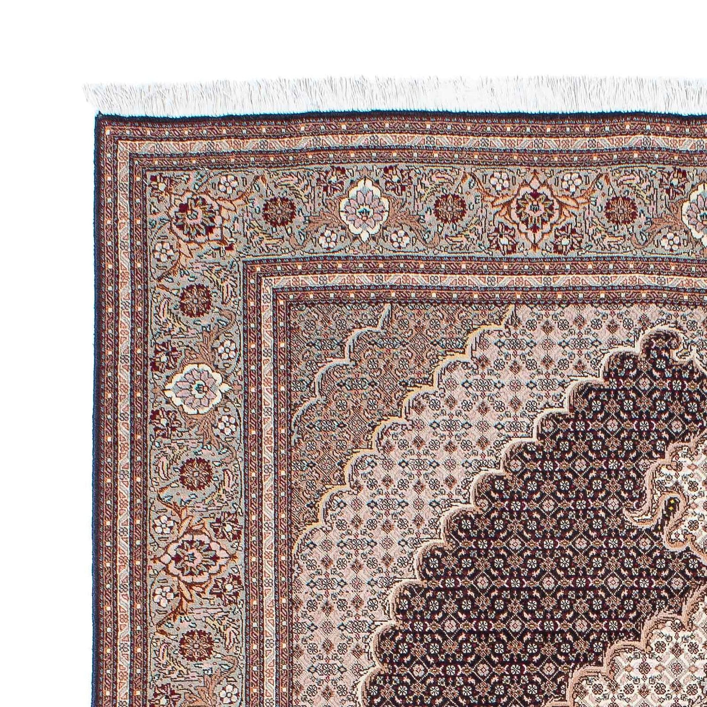 Tabriz Rug 187x150cm - Persian Rugs