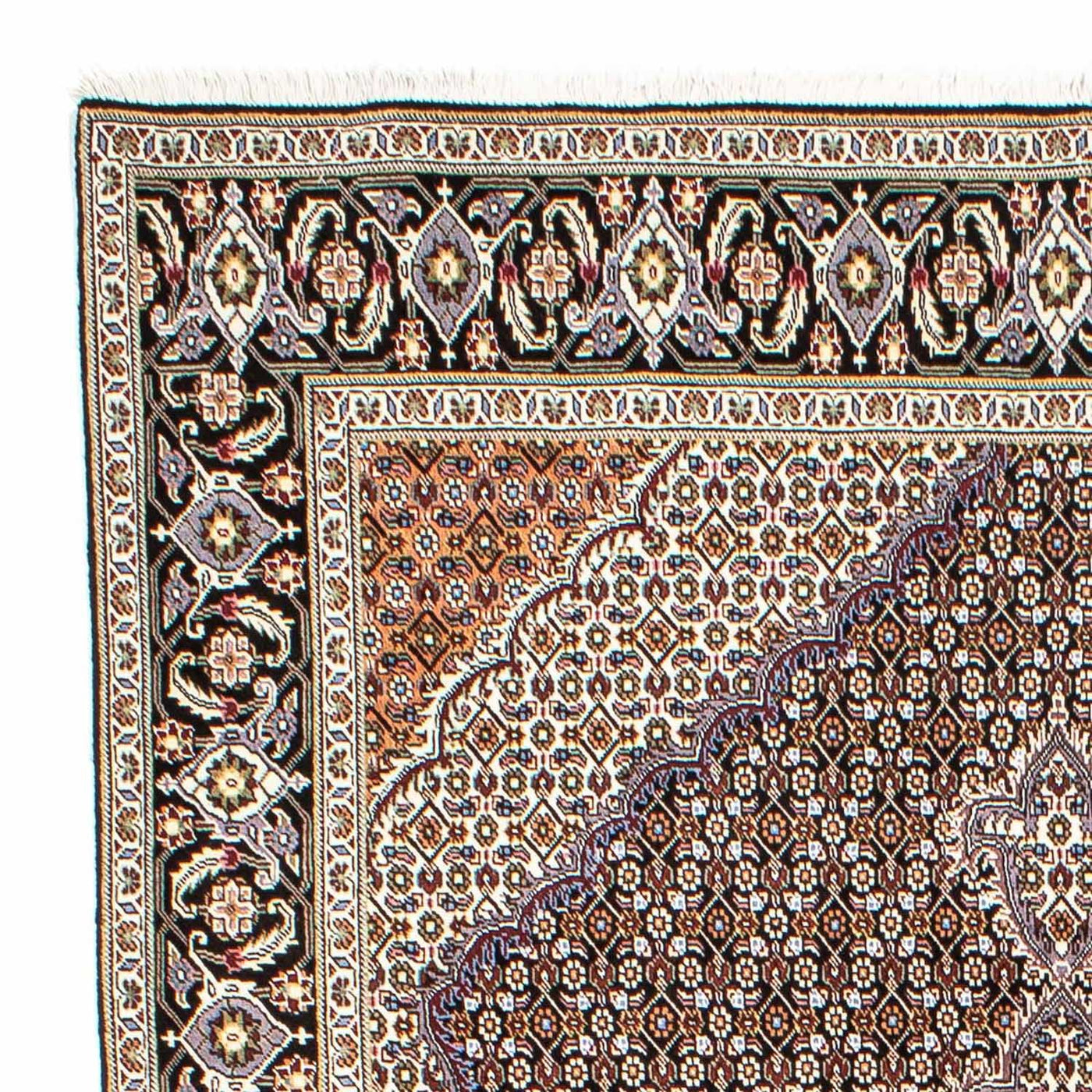 Tabriz Rug 235x176cm - Persian Rugs