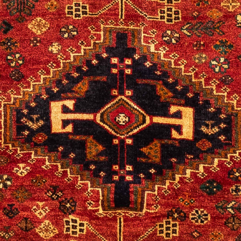 Qashqai Rug 225x173cm - Persian Rugs