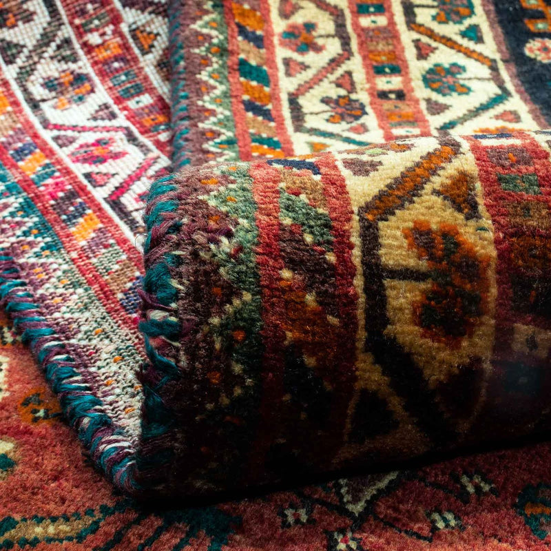 Qashqai Rug 225x173cm - Persian Rugs