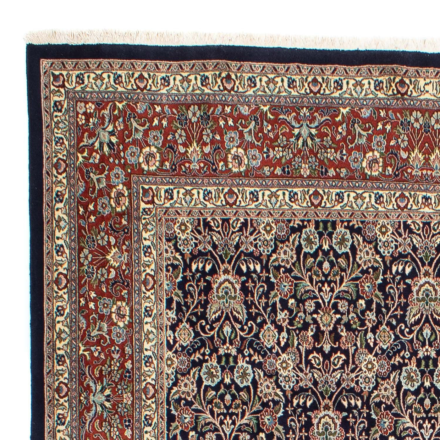 Moud Rug 281x222cm - Persian Rugs
