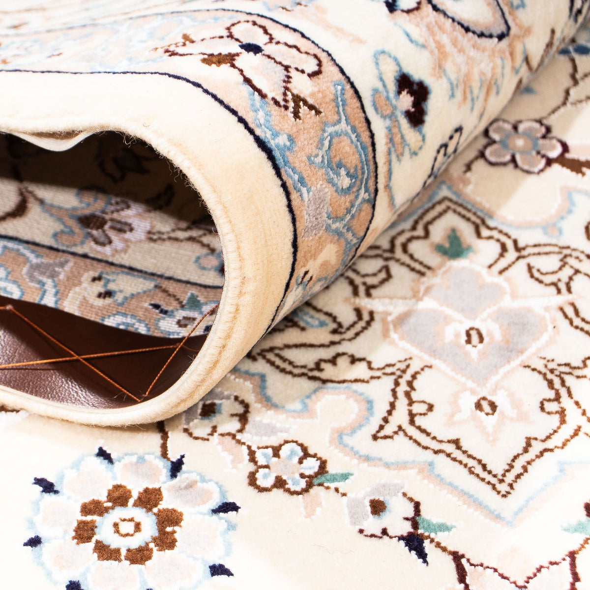 Perser Rug - Nain - Premium - 255 x 171 cm - beige