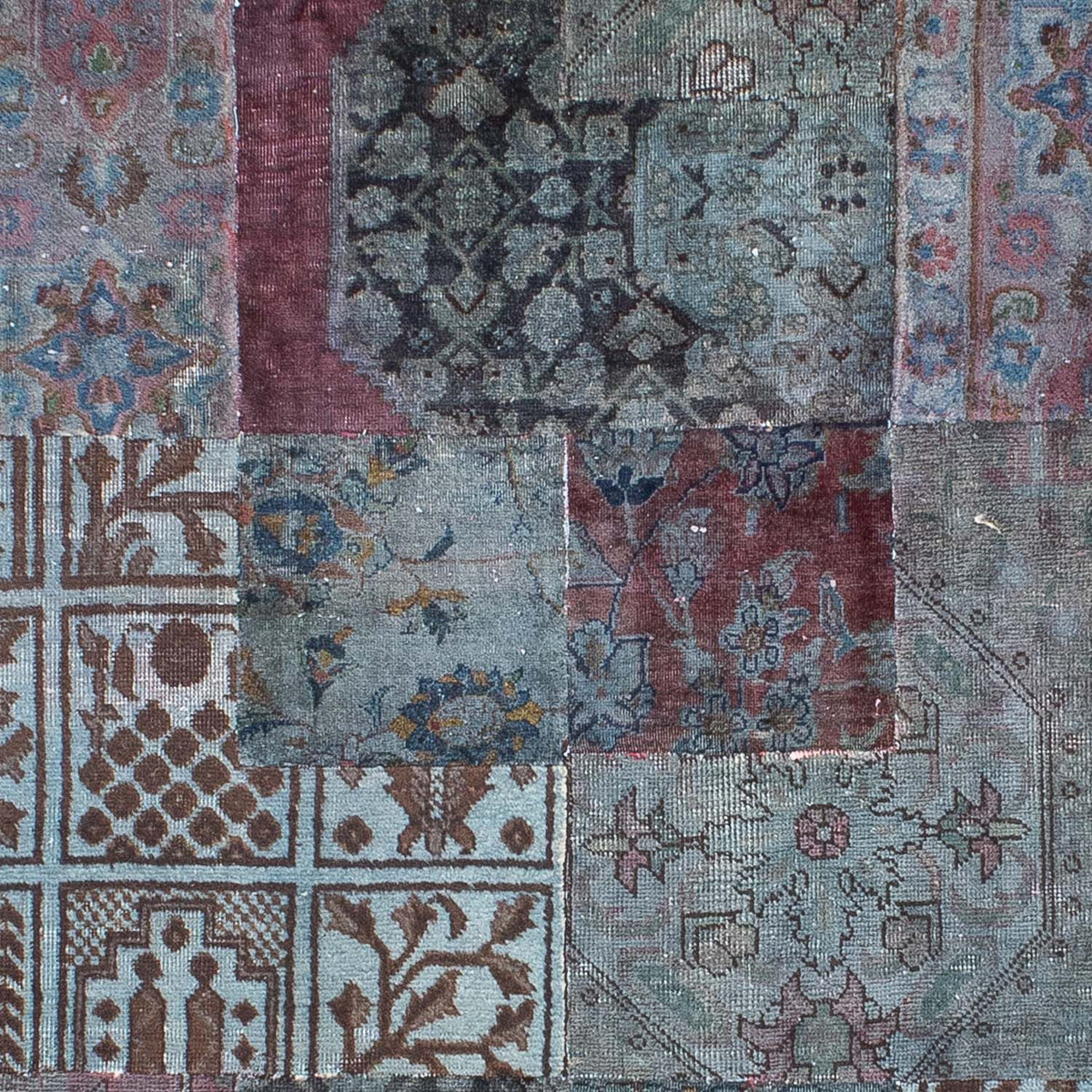 Patchwork Rug - 291 x 194 cm - blue