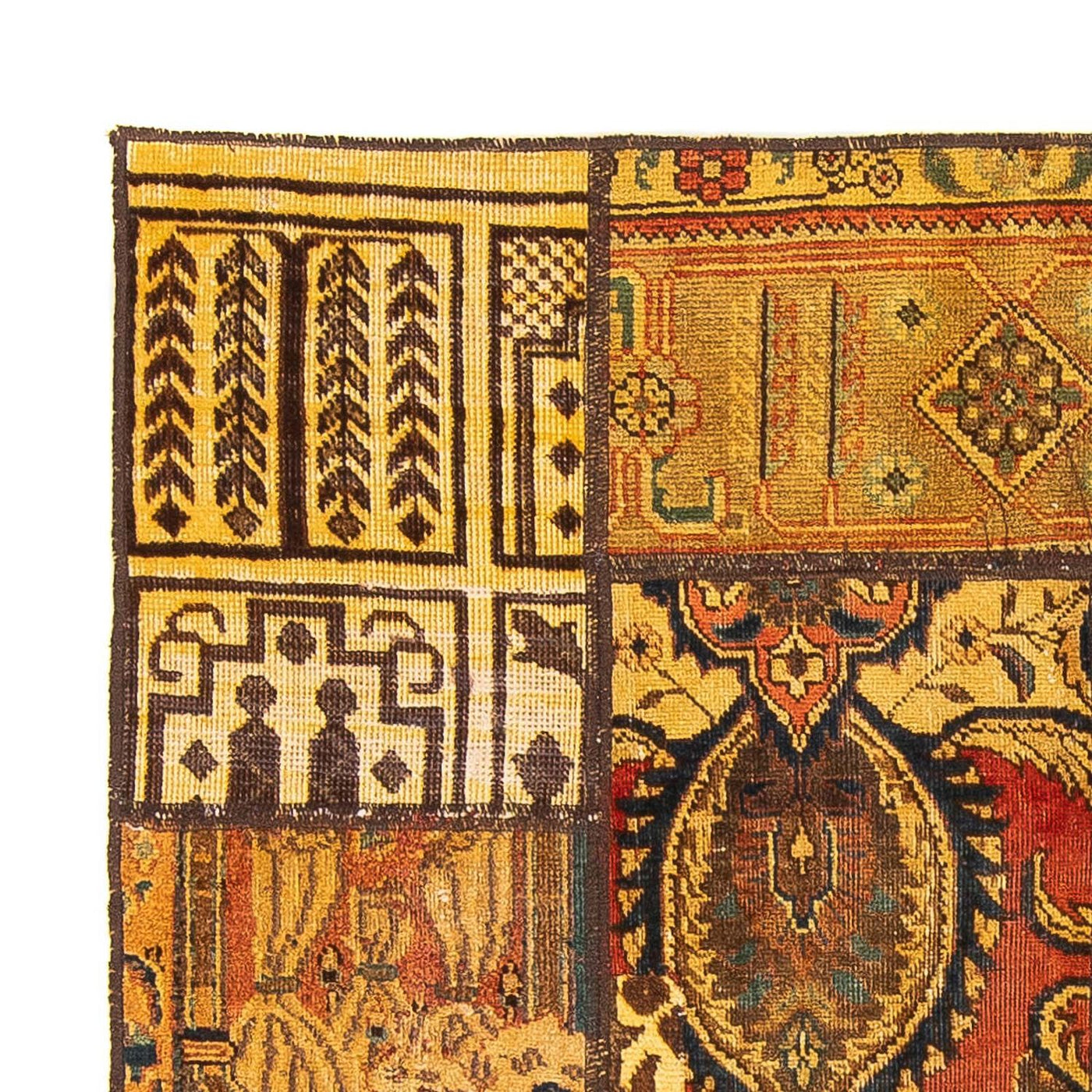 Patchwork Rug 151x142cm - Perserteppich Wollteppich