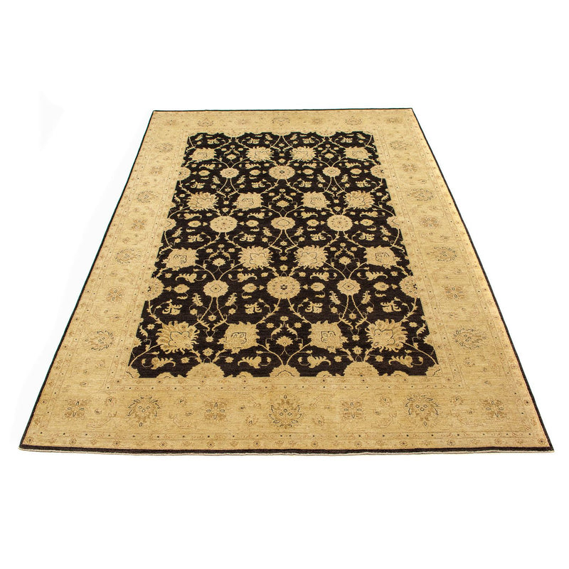Ziegler Rug - 405 x 295 cm - brown