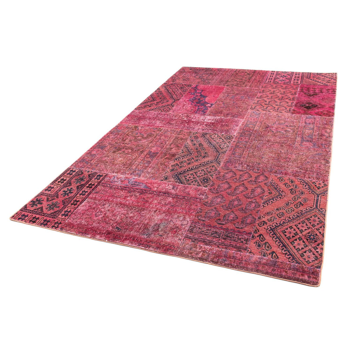 Patchwork Rug - 239 x 152 cm - multicolored