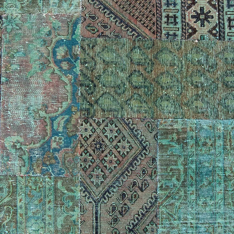 Patchwork Rug - 234 x 150 cm - multicolored