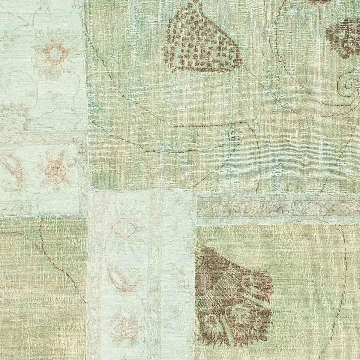 Patchwork Rug - 292 x 190 cm - multicolored