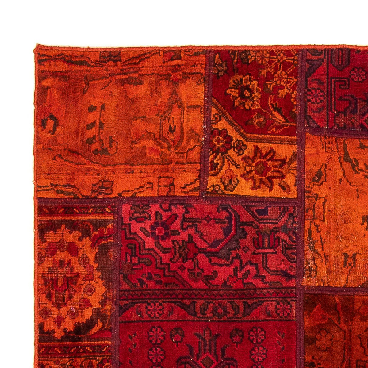 Patchwork Rug - 194 x 140 cm - multicolored