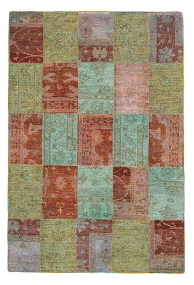 Patchwork Rug - 223 x 150 cm - multicolored