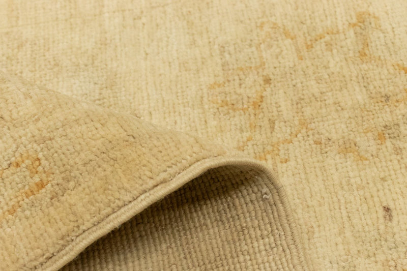 Ziegler Rug - 136 x 85 cm - beige