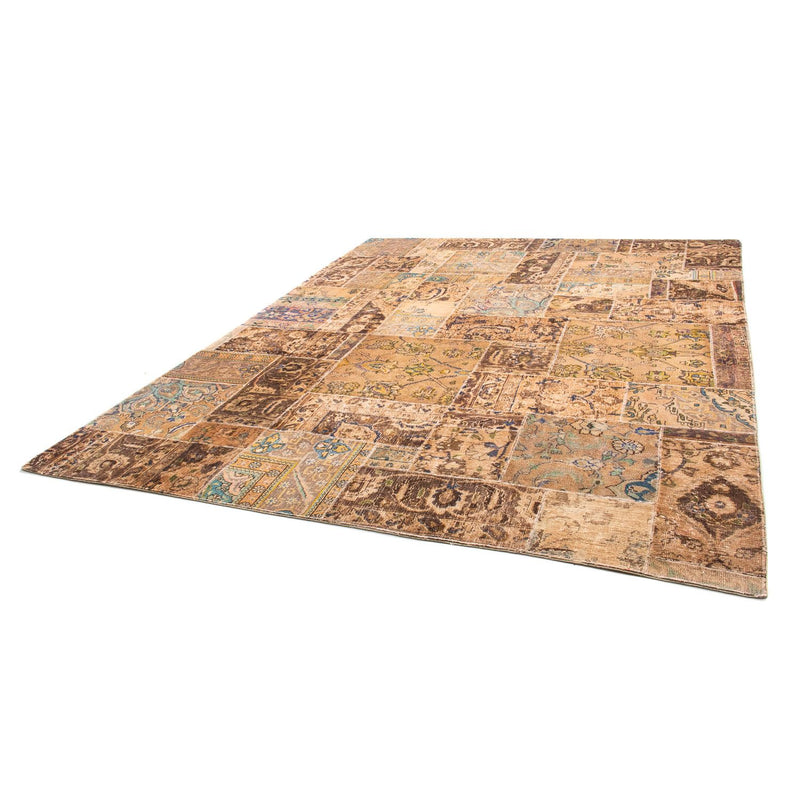 Patchwork Rug - 305 x 242 cm - multicolored