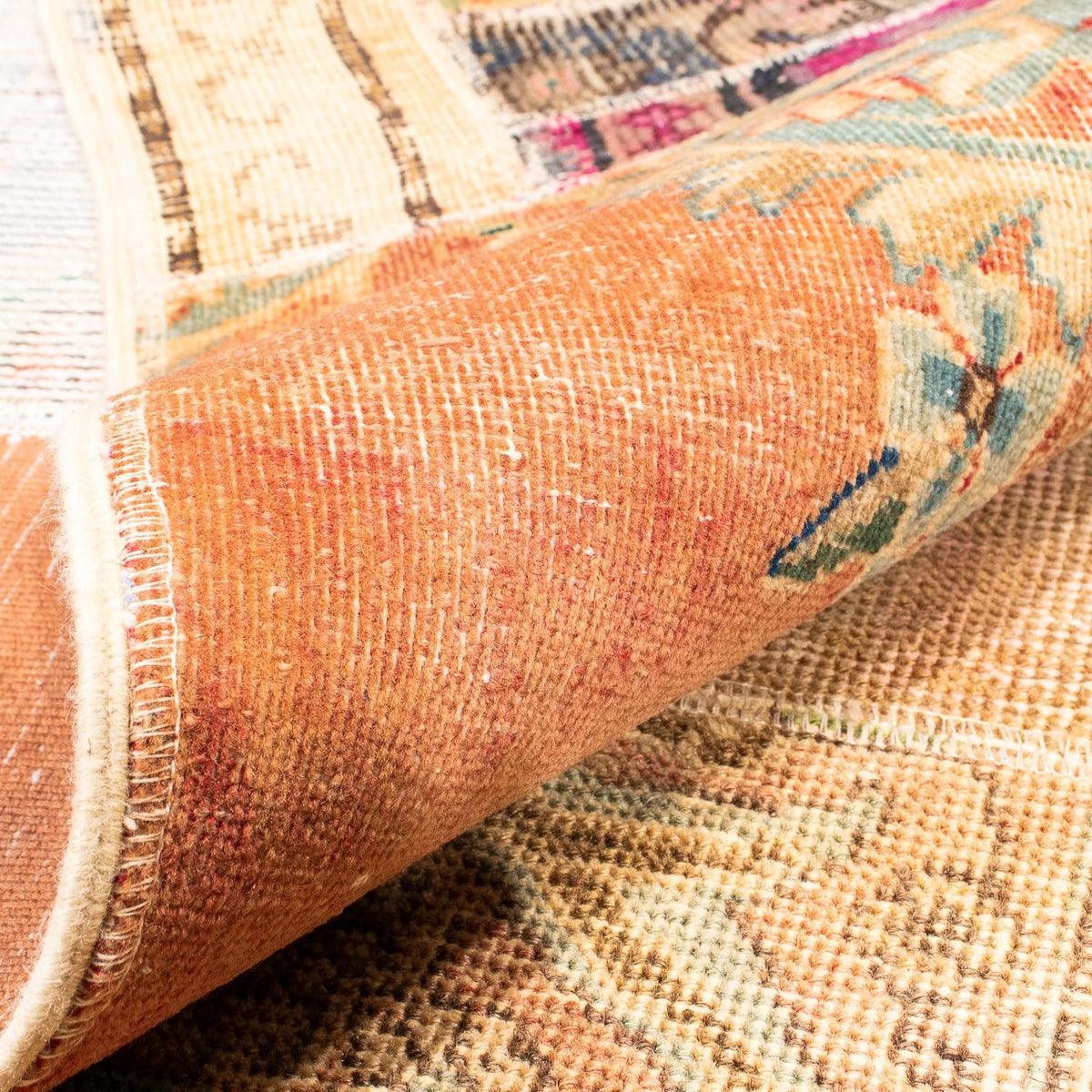 Patchwork Rug - 292 x 230 cm - multicolored