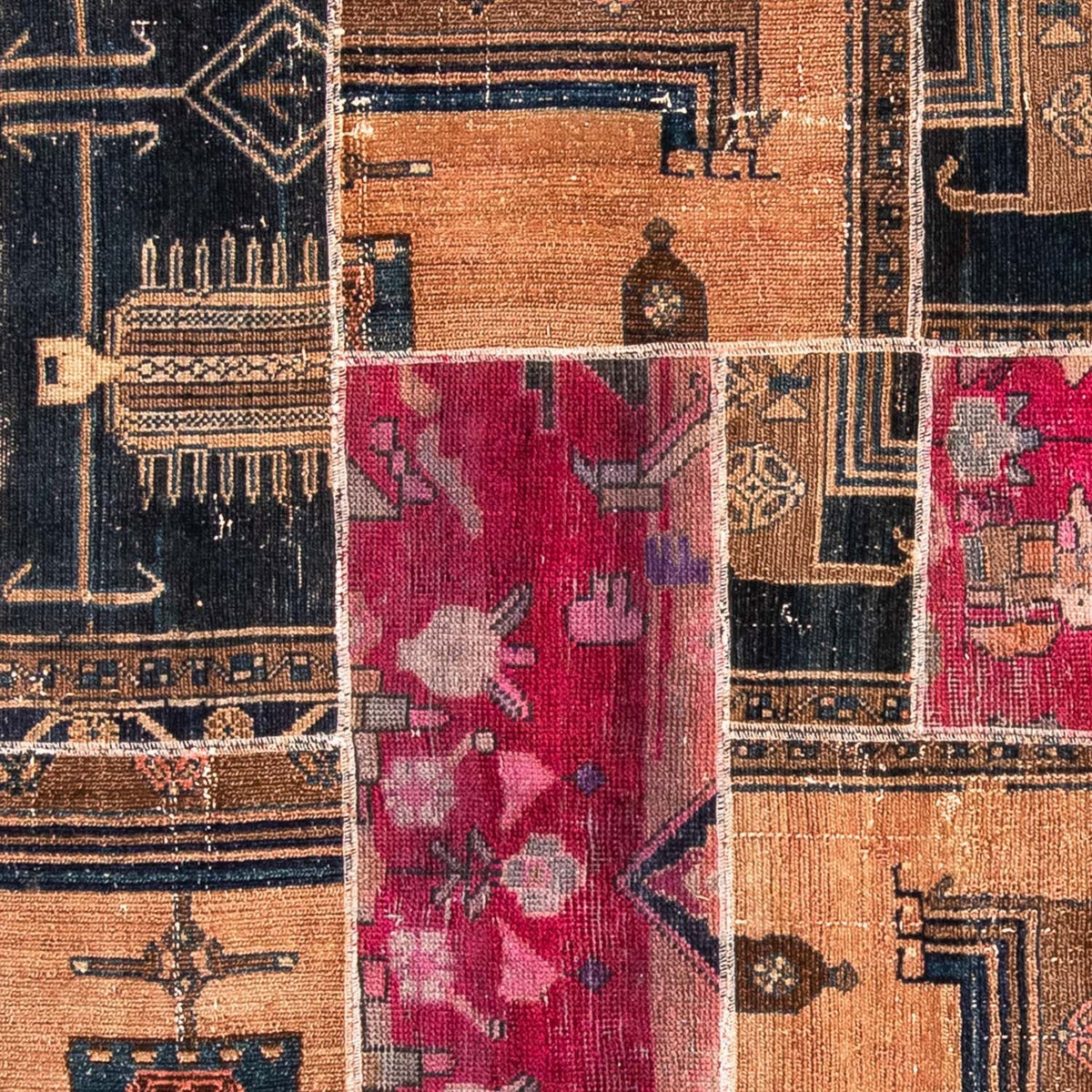 Patchwork Rug - 244 x 164 cm - multicolored