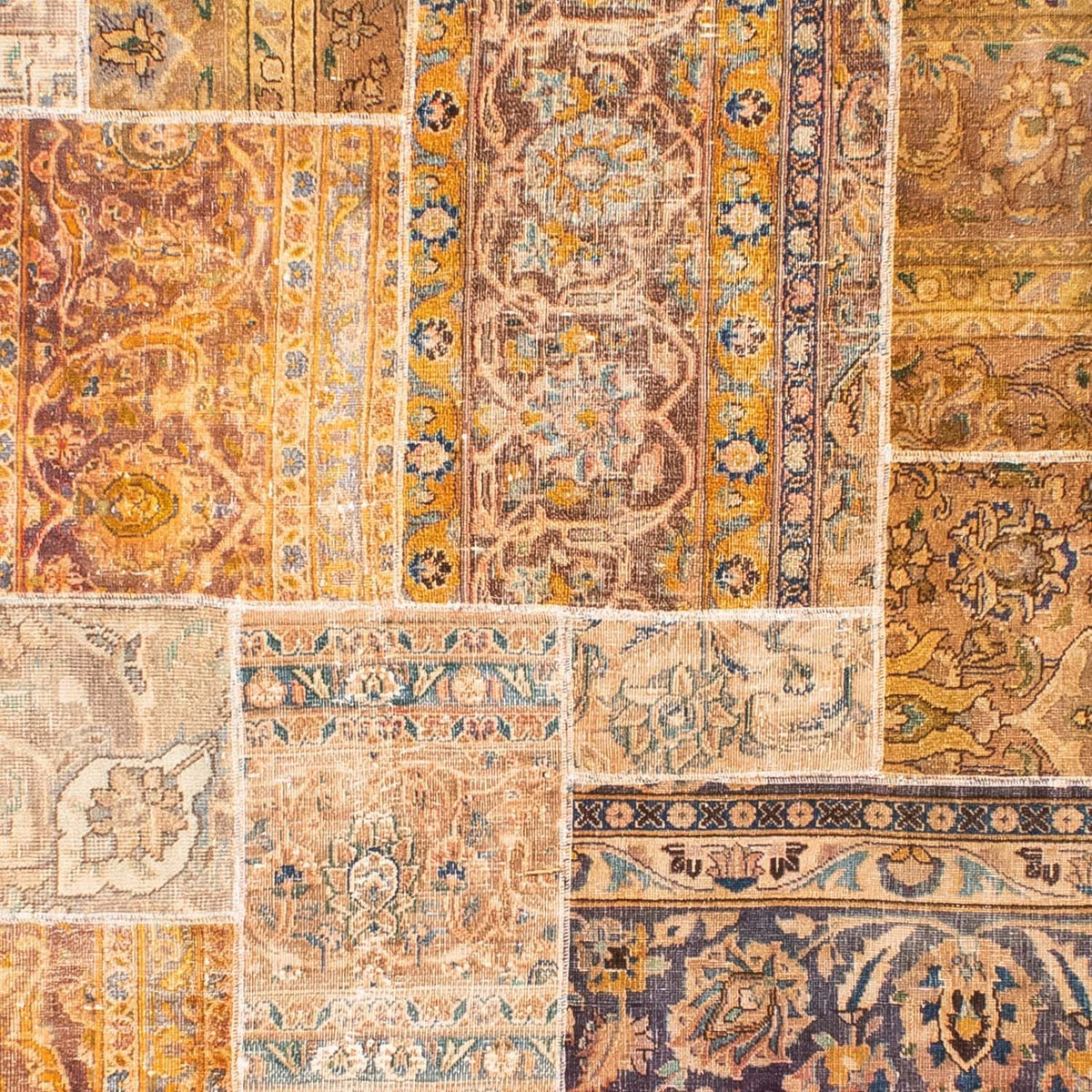 Patchwork Rug - 301 x 241 cm - multicolored