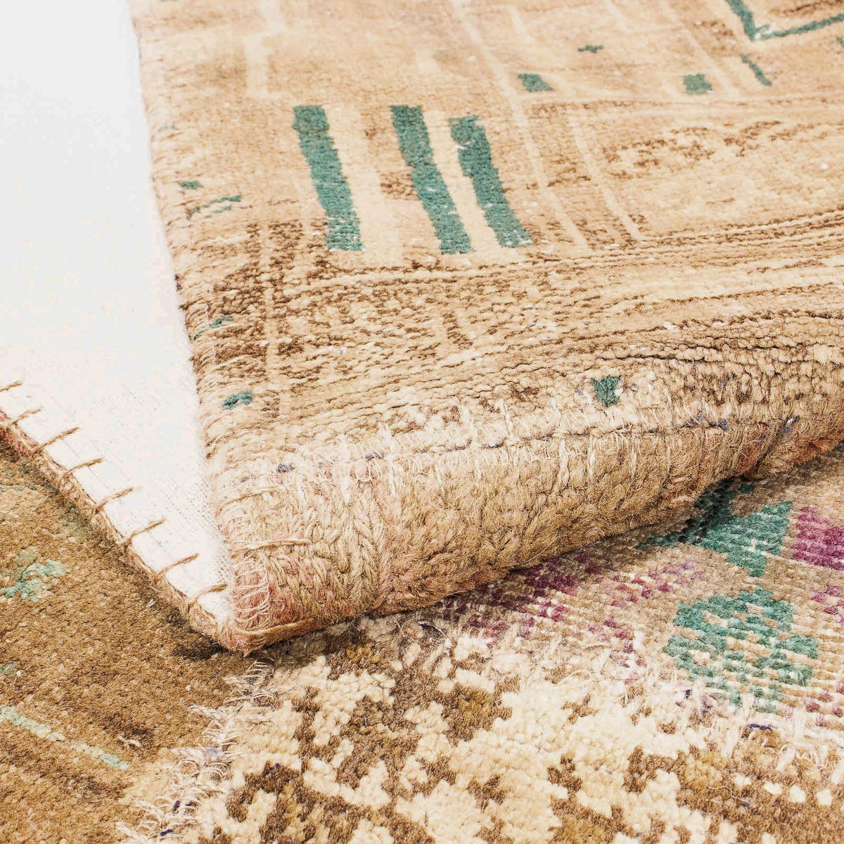 Patchwork Rug - 256 x 172 cm - multicolored