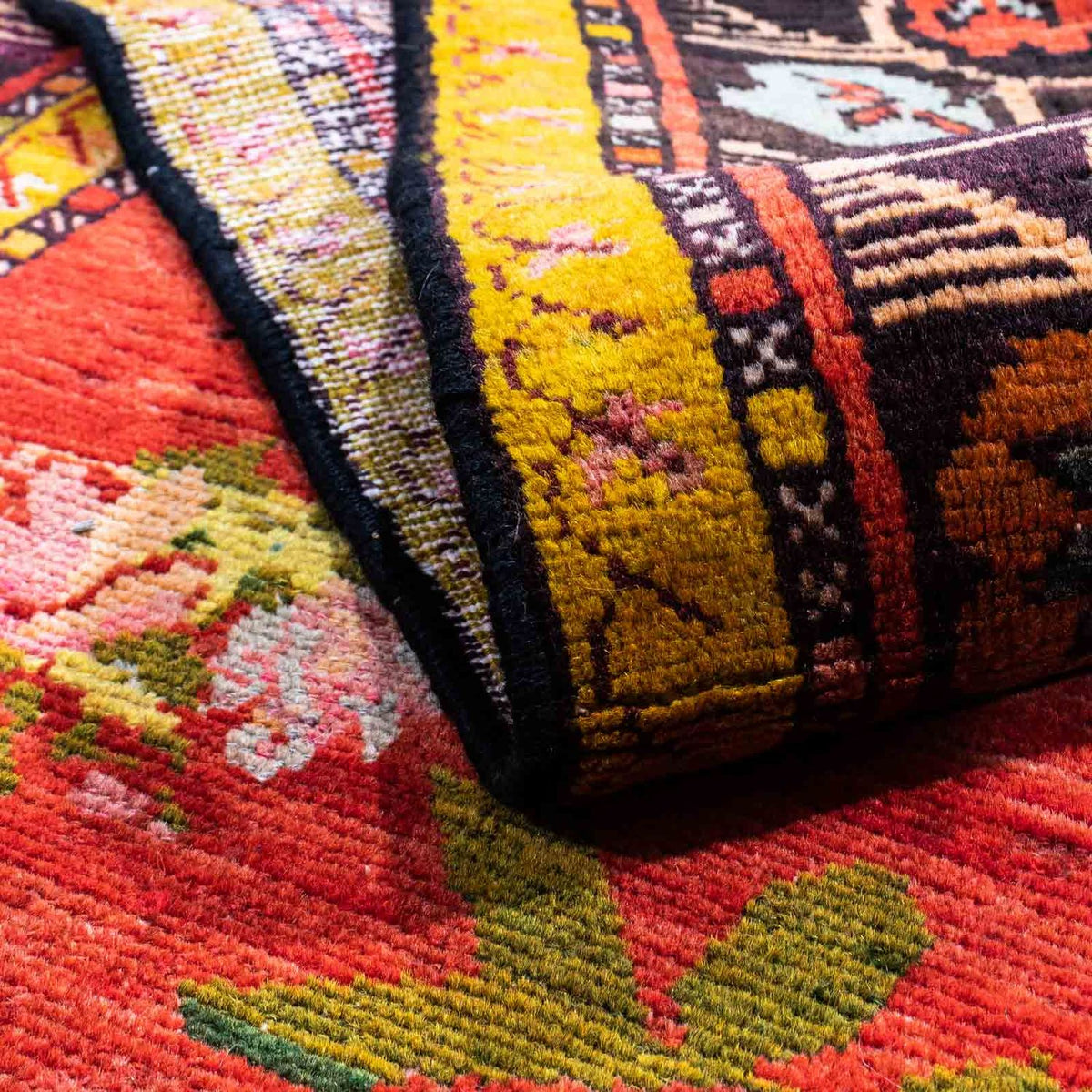 Perser Rug - Nomadic - 248 x 132 cm - red