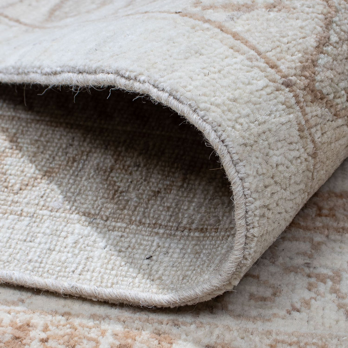 Ziegler Rug - 369 x 279 cm - beige